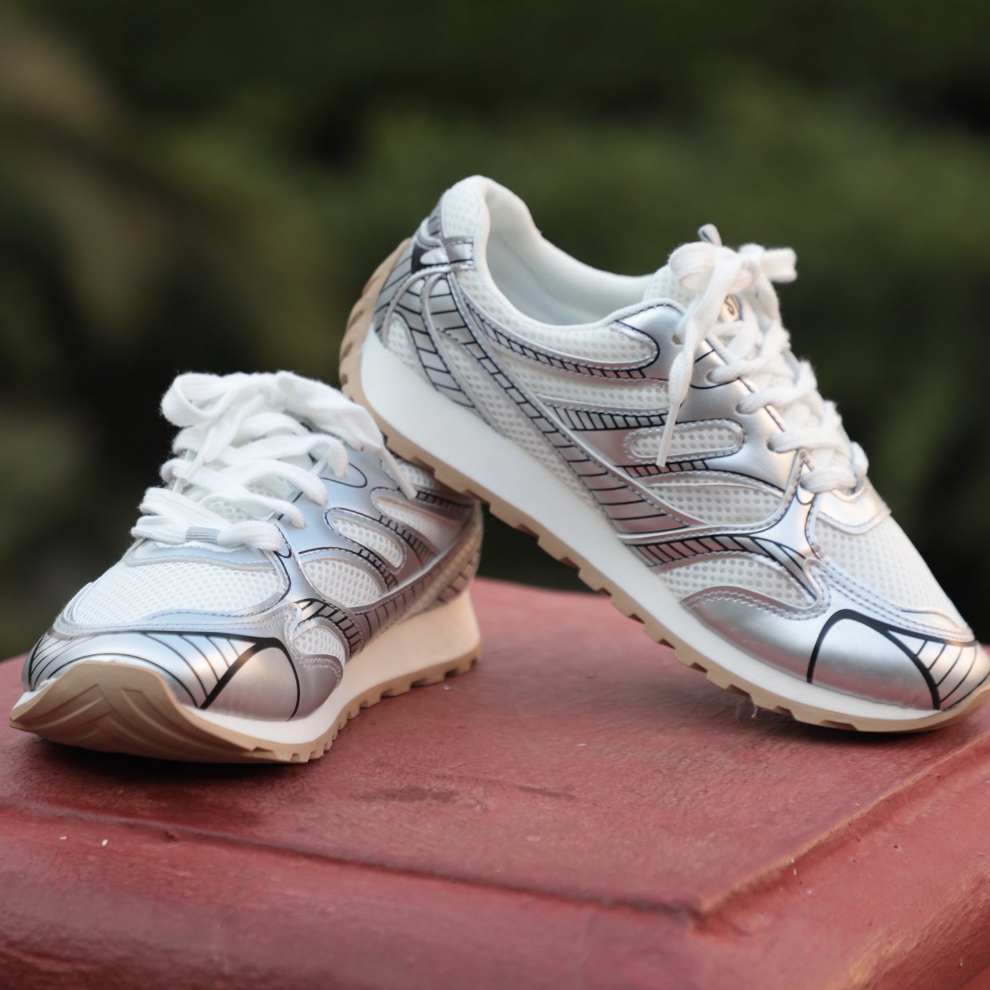 New Women's Casual Elevated Sneakers