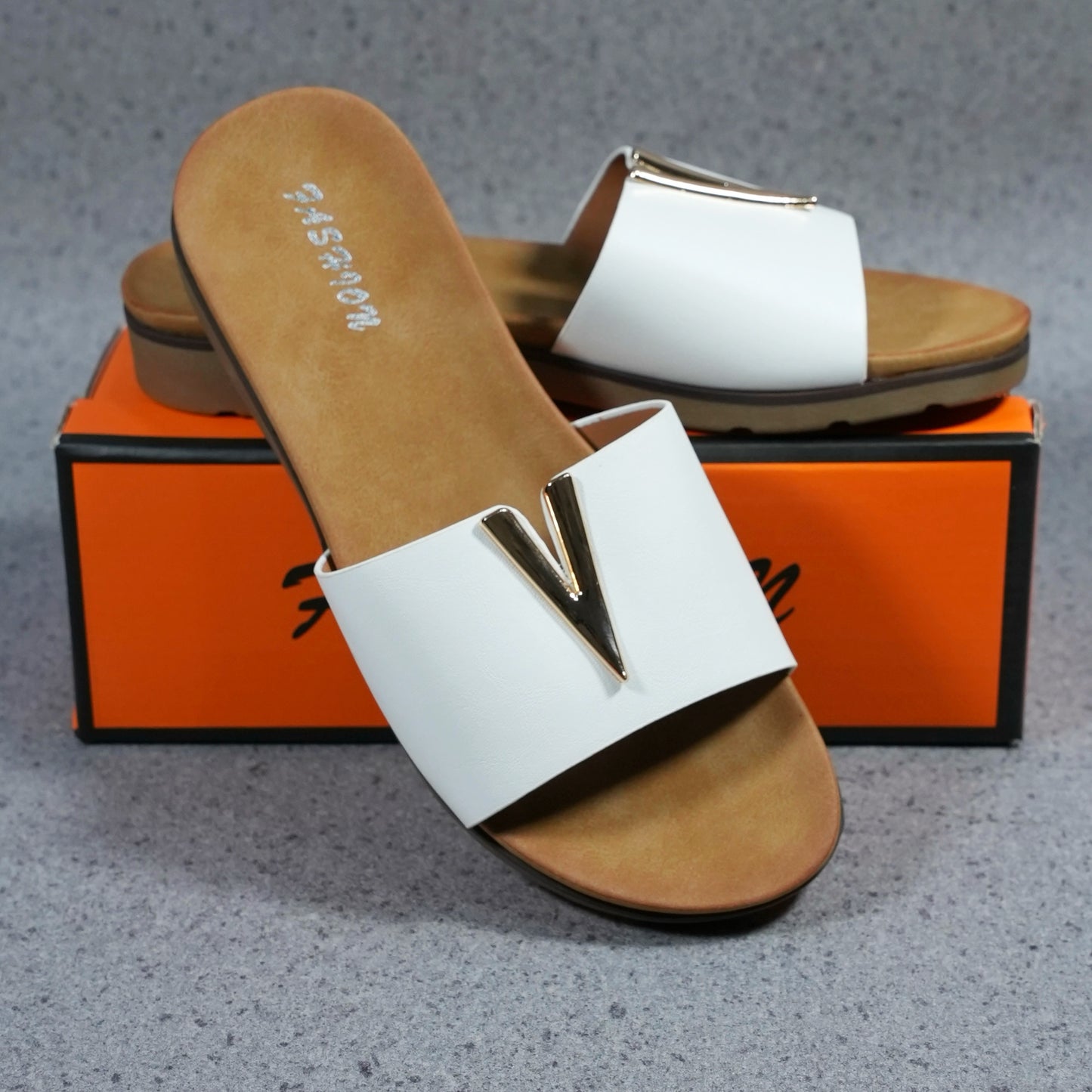 V Luxury Women Elegence